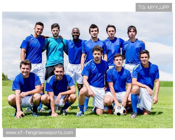 最新全球顶级足球球星高清图片大全集锦展现绿茵巨星风采